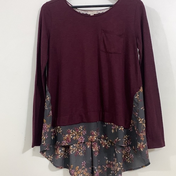MASÓN & BELLE wine and floral loose blouse size S - Picture 1 of 7